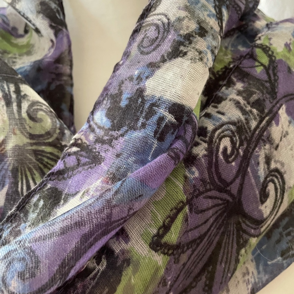 Infinity Scarf - Picture 5 of 5